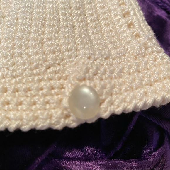 VINTAGE CROCHETED GLOVES - Picture 7 of 7